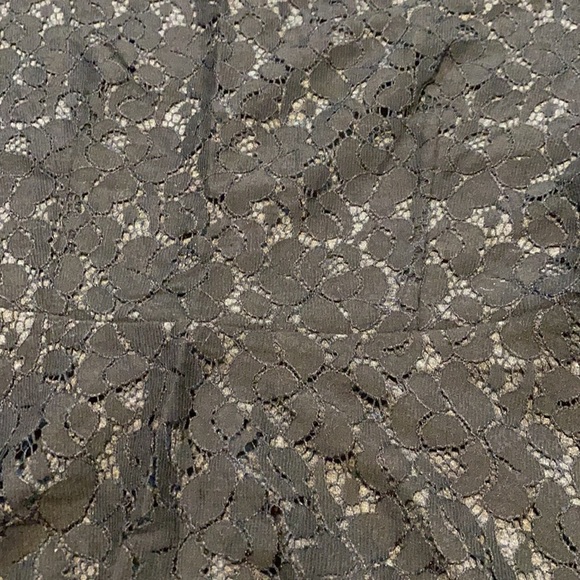 5 for $25 Julienne W Weston Black Lace Overlay peplum top 3/4 sleeve‎ - Picture 3 of 9